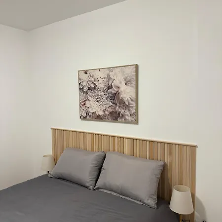 Harmony Heaven In City Center Apartament *